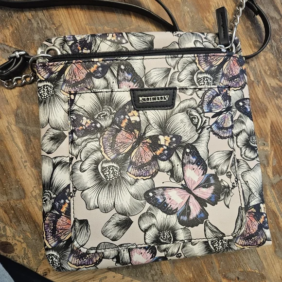 Koltov Floral Butterfly Crossbody Bag - Black and Pink - Picture 8 of 9